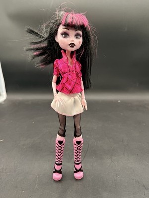 Monster High Doll BoOriginal Ghouls Draculaura Doll First Wave Retired Mattel 08