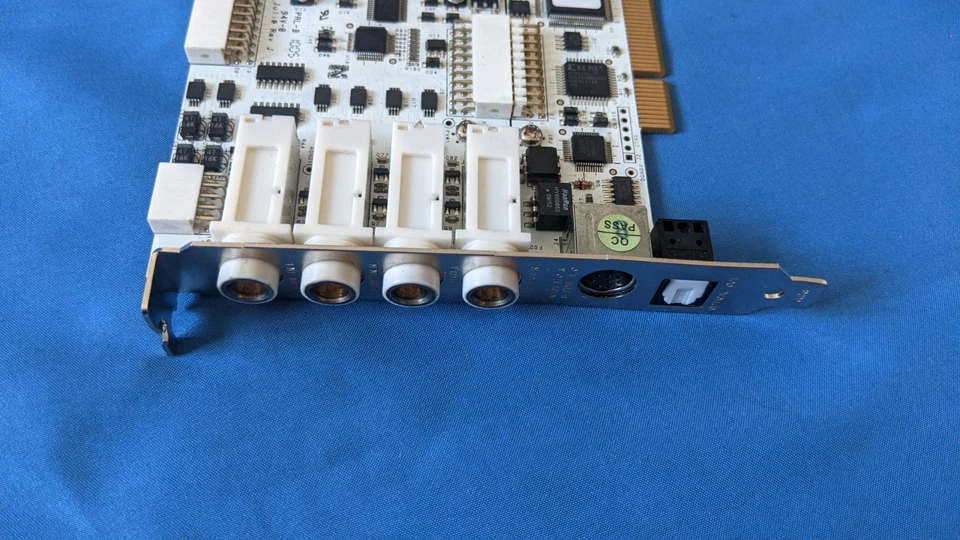 ESI Juli@ Julia Audio interface PCI Professional sound card rev. J - Image 4 of 4