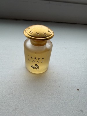 Terranova fragrance Vanilla Mist Perfume Essence 1/3 Oz