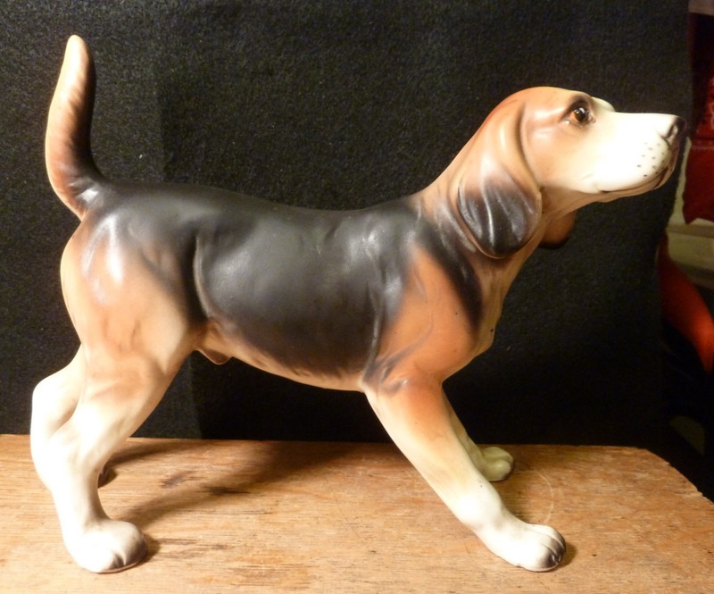 Vintage Porcelain Beagle Dog Figurine Japan about 7" long and 5" tall Excellent