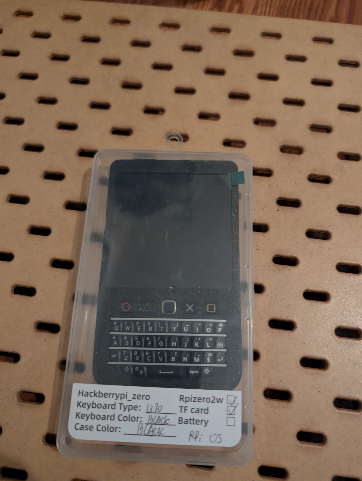 Green R Key Hackberry Pi Zero 2W Handheld Linux Cyberdeck BlackBerry Q20 Keyboard ...
