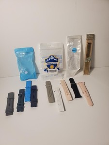 #29 Lot Of 4 Assorted Silicone Replacement Bands