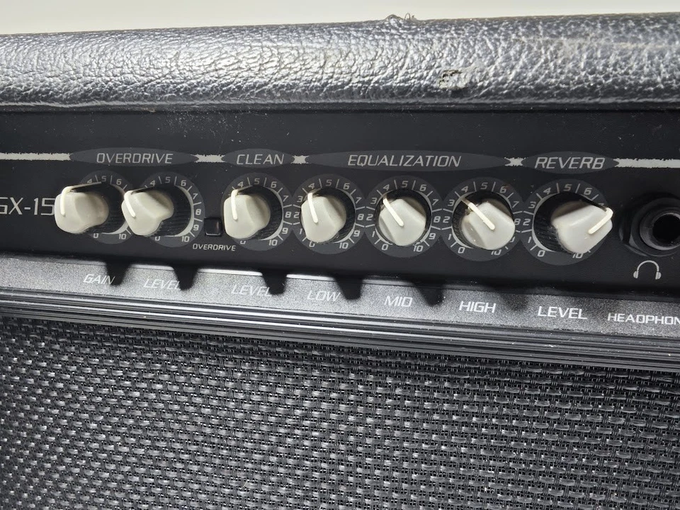 Crate GX-15R Gitarrenverstärker - Betreibt Auf, Für Teile Oder Reparatur - Bild 4 von 4