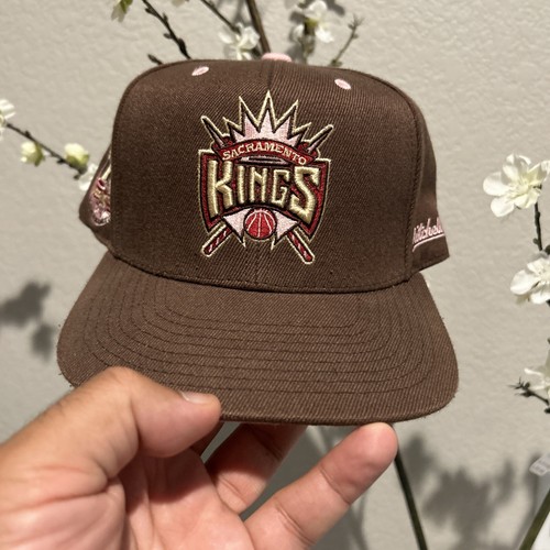 Sacramento Kings Mitchell & Ness 25th Anniversary Side Patch HWC Fitted 7 3/4 - Picture 4 of 13