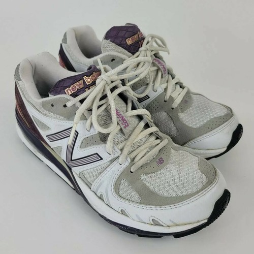 New Balance Womens 1540 Sz 7.5 Sneakers 