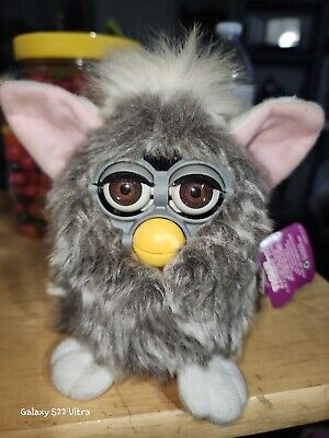 Original 1998 Vintage Gray Owl Furby Brown Eyes NOT WORKING Original 1998 Vintage Gray Owl Furby Brown Eyes NOT WORKING