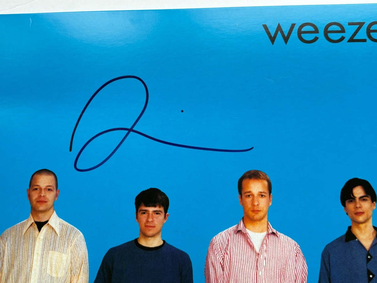 Weezer Blue Album 直筆サイン入りCD Amazon.co.jp: Weezer (Blue