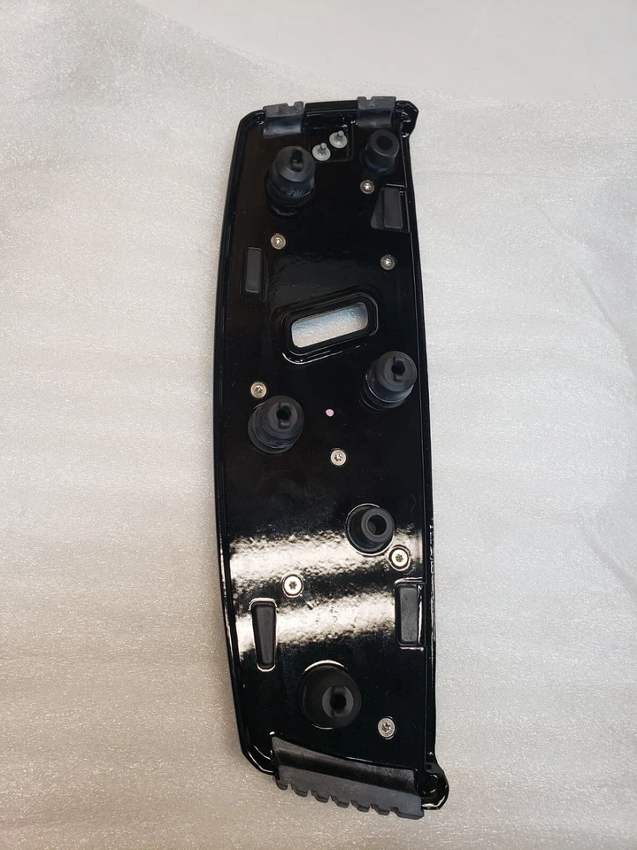 НОВАЯ подлинная черная вставка для подножки Harley Right Rider 2022 CVO 50502426 - Изображение 2 из 4