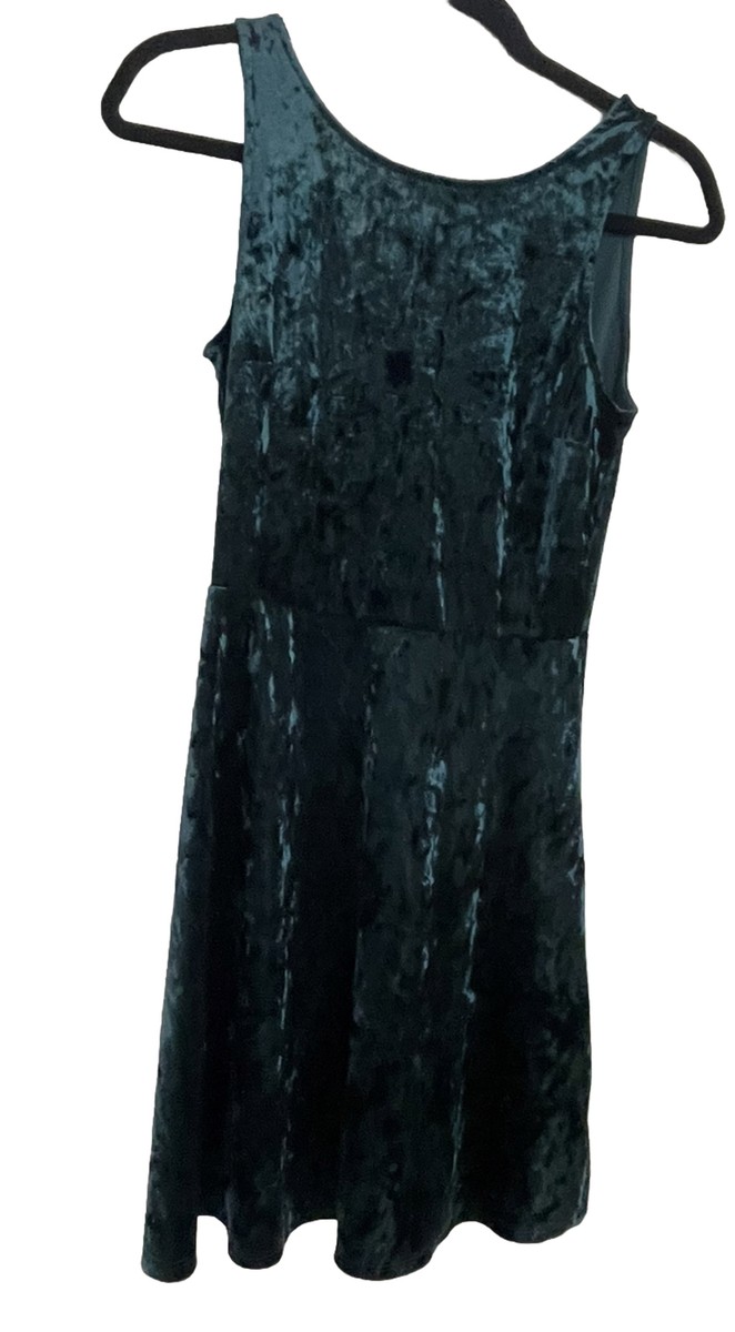 Green Velvet Dress Size 6 Divided Women’s Juniors Teens