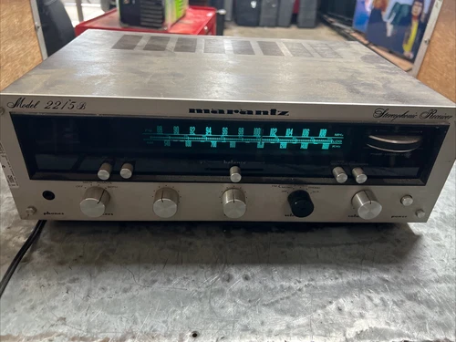 MARANTZ 2215B AM/FM Stereo Stereophonic Receiver - Vintage