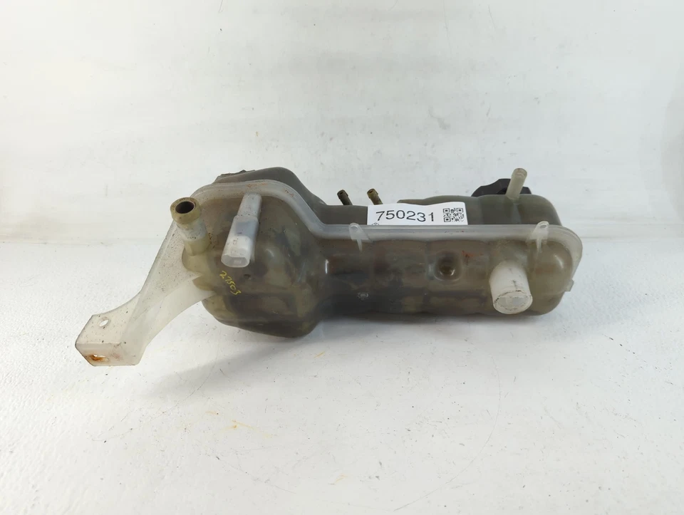 Chevrolet Malibu 1999 radiador refrigerante desbordamiento expansión tanque botella FJZH3 Foto 4 de 4