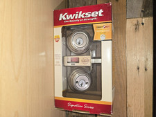 New Kwikset Signature Series SmartKey Deadbolt   Satin Nickel Never Used