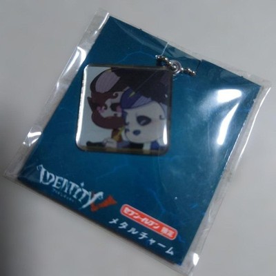 Black and White Impermanence Metal Charm Identity V 7-Eleven