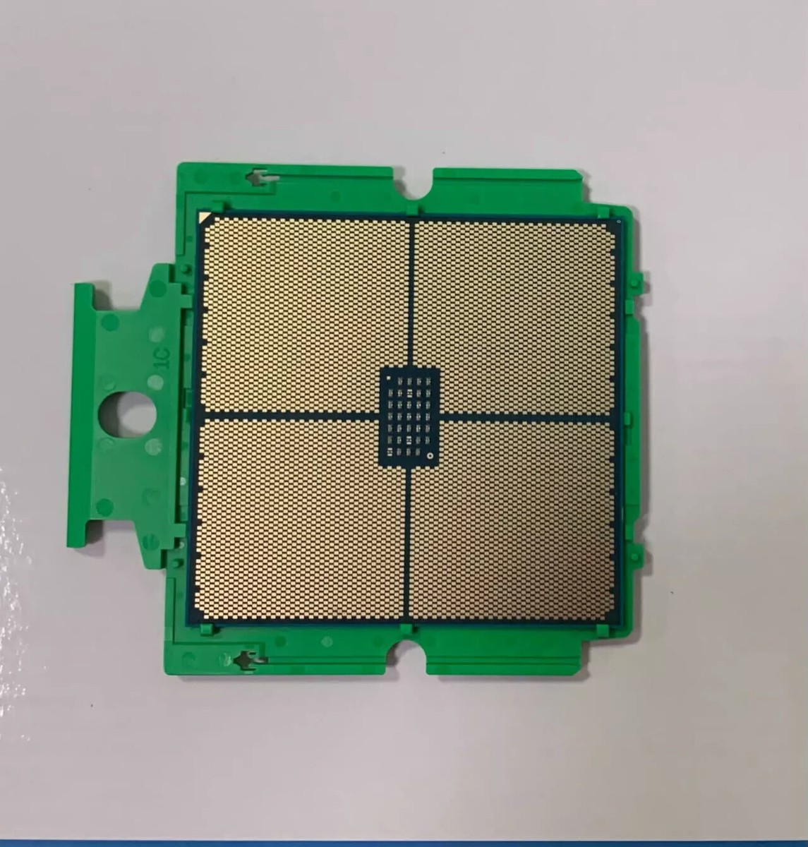 AMD EPYC 9754 CPU 128Core 2.25GHz-3.1GHz SP5 Processor With 4U