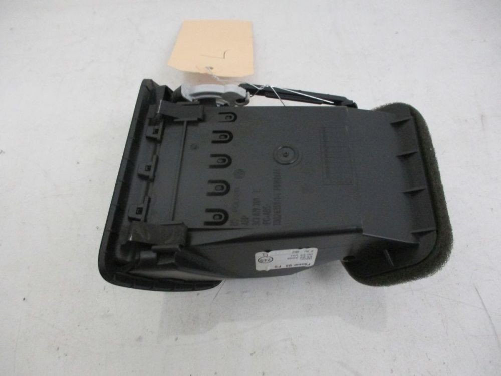 Front Left Air Fan Grille Compatible With VW PASSAT VARIANT