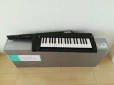 Korg RK-100S 2 BK Black 37-Key Keytar Shoulder Keyboard Synthesizer case USED