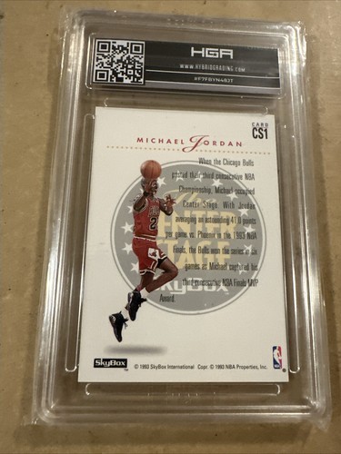 MICHAEL JORDAN 1993 SKYBOX PREMIUM CENTER STAGE BASKETBALL CARD #CS1 HGA 8.5 - Picture 10 of 10