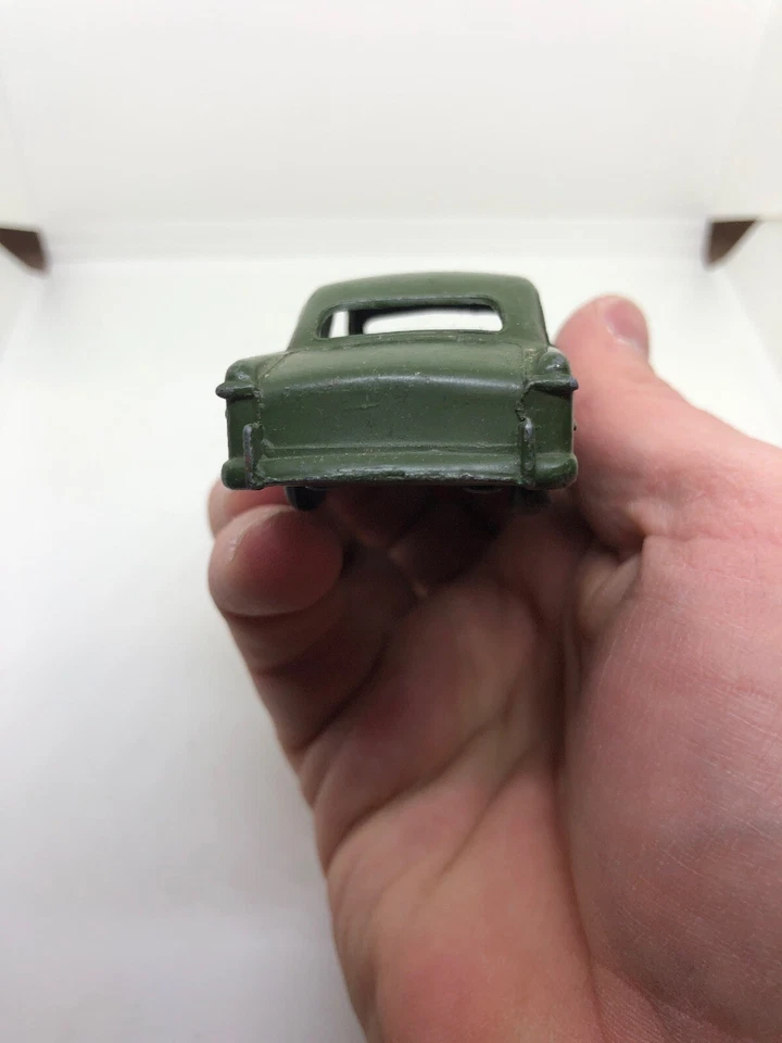 DINKY Meccano 139 m FORD FORDOR SEDÁN emisión de exportación ejército de EE. UU. coche exportación 1952 Foto 3 de 4