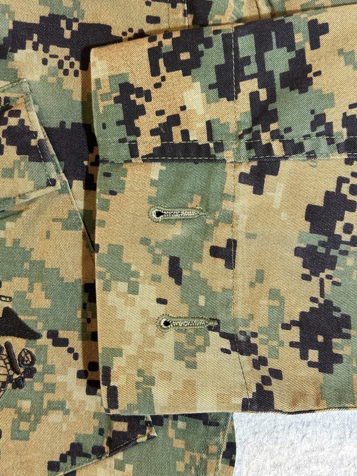 Camo Jacket Mens Small USMC Marines Digital Woodland MARPAT Military Shirt - Image 4 of 4