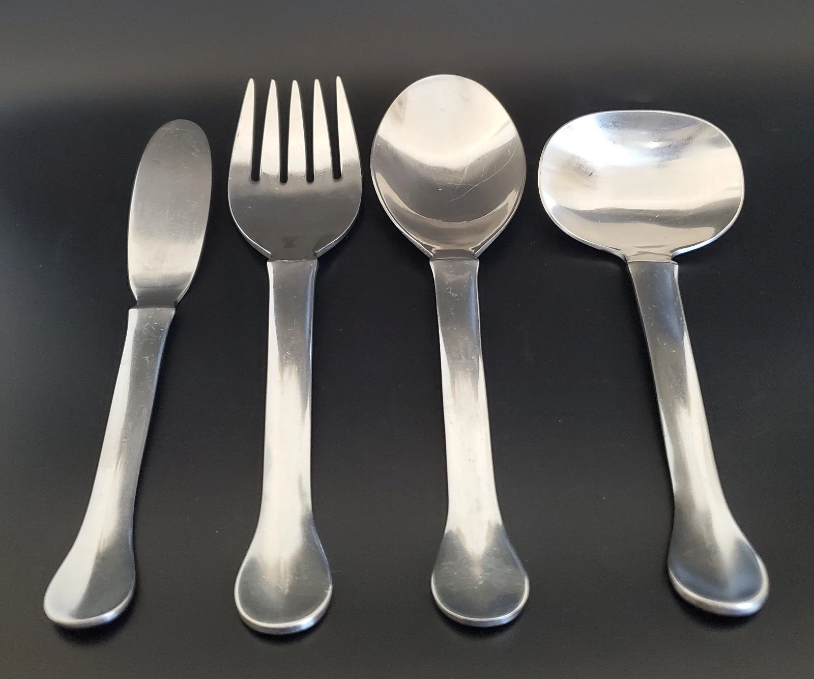 (4) FRANCISCAN HOLLAND 18/8 STAINLESS LANCELOT ASSORTED SERVEWARE FLATWARE
