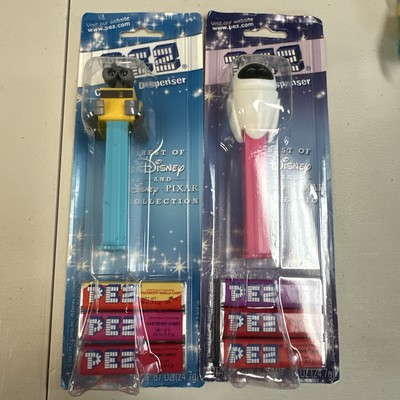 2 Pez Dispenser Disney Pixar Movie WALL-E & EVE On Card