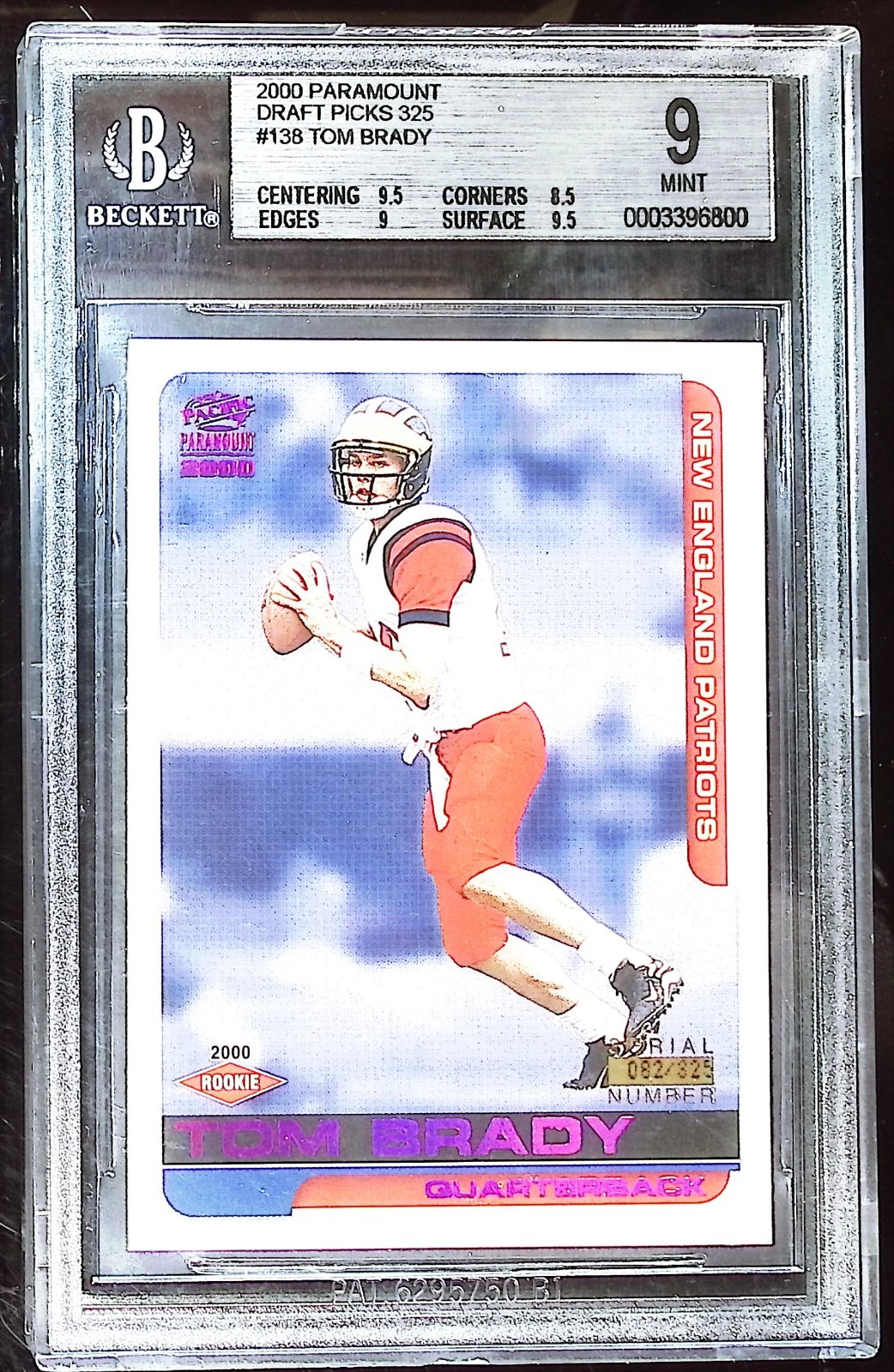 Pacific 2000 Paramount Draft Picks Rookie #/325 Tom Brady #138 Patriots BGS 9