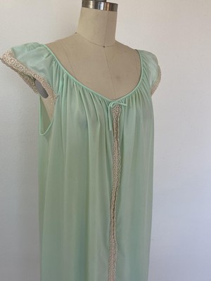 Vintage Lingerie Nightgown Mint Green Lace Chemise Gown Ruffle Romantic Coquette