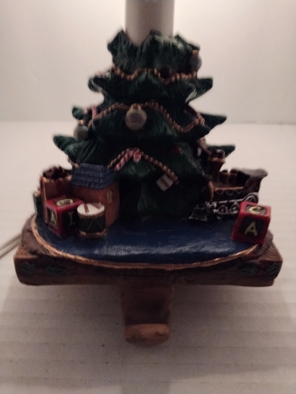 Picture 5 of 19