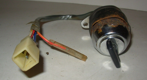 Yamaha Main Switch key Ignition Vintage 1970's - Picture 4 of 7