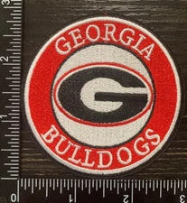 UNIVERSITY OF GEORGIA BULL DOGS FOOTBALL EMBROIDERED IRON ON PATCH