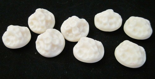 Vtg Mid-Century Couture Button Plastic Cream Ivory Freeform S/8 ~.75" Dia. NOS - Picture 3 of 3