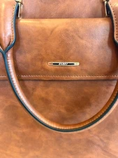 CLUCI Women Brown Leather 15.6 Inch Business Briefcase