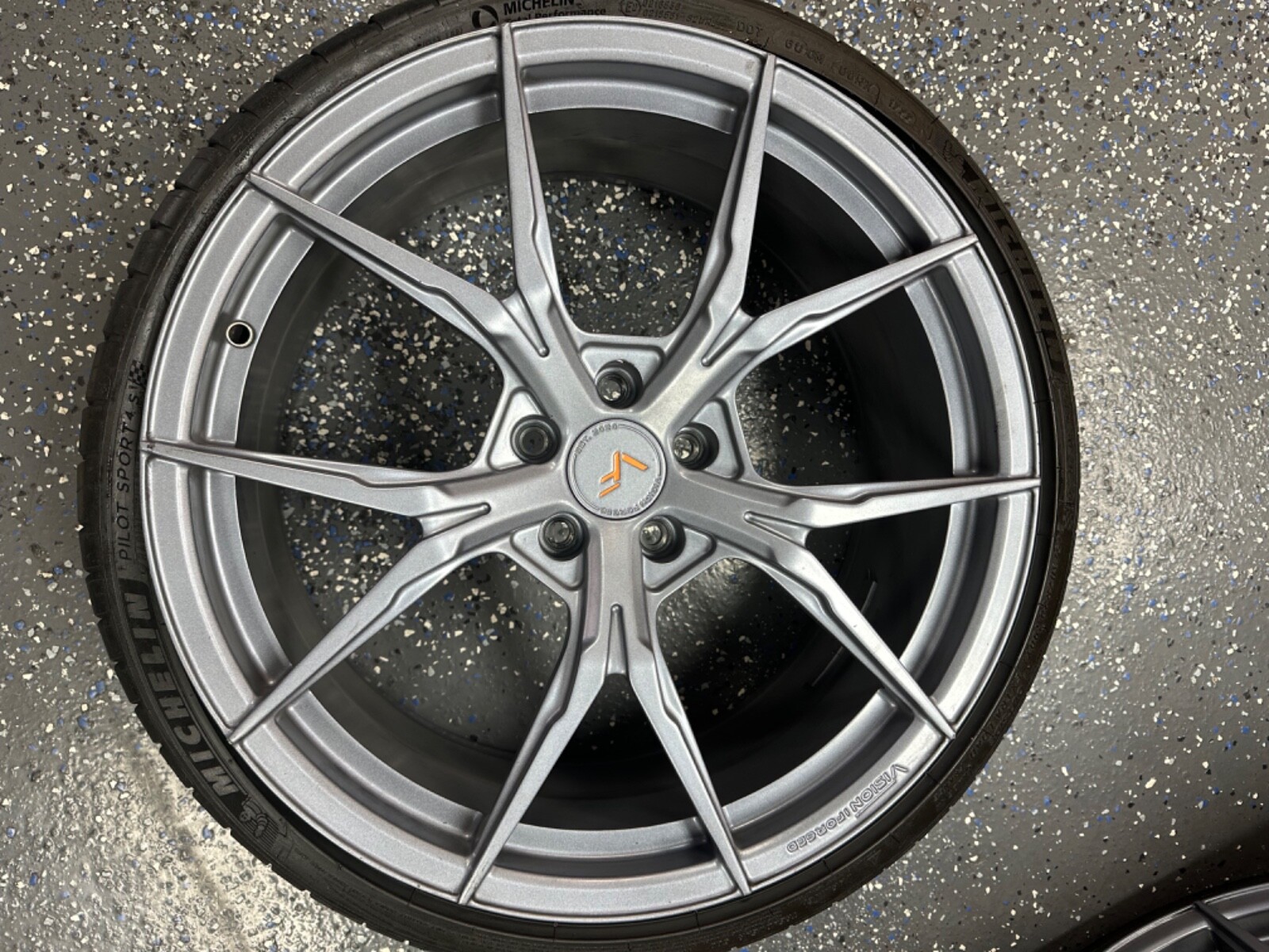 rims and tires 20" and 21" forged concaved mclaren 570s 