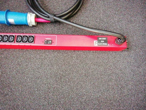 RARITAN Rack PDU PX3-1045-K1 , 230V, 7.4kVA, 32A, red