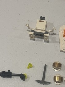 Lego 5619 Mars Mission CRYSTAL HAWK & 5616 W/ Minifigures & Manual