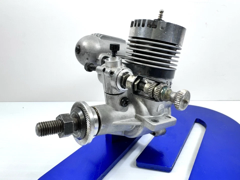 O.S. Max 25 - Nicely Used High Quality OS Japan Built SM37 - Image 4 of 4