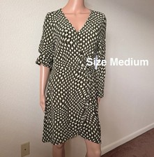 Time and Tru Women's Wrap Mini Dress, Size Medium , Green Field