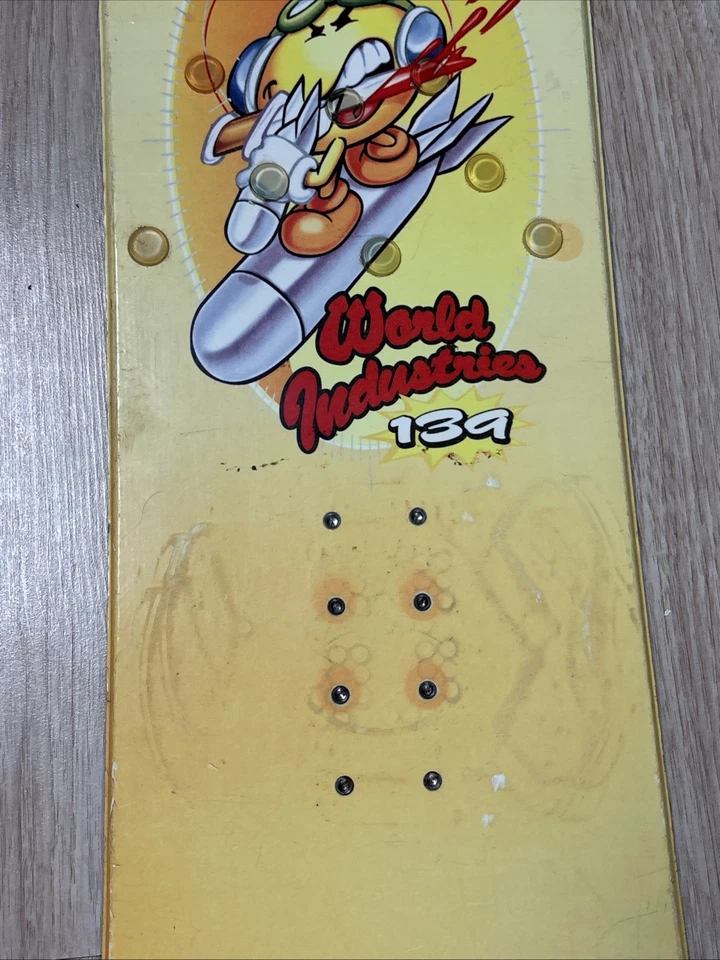 Snowboard vintage World Industries 139 cm Foto 3 de 4