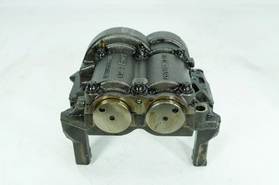 13-15 Jaguar XF 2.0L AT RWD OEM Petrol Oil Pump Balance Shaft - Image 2 of 4