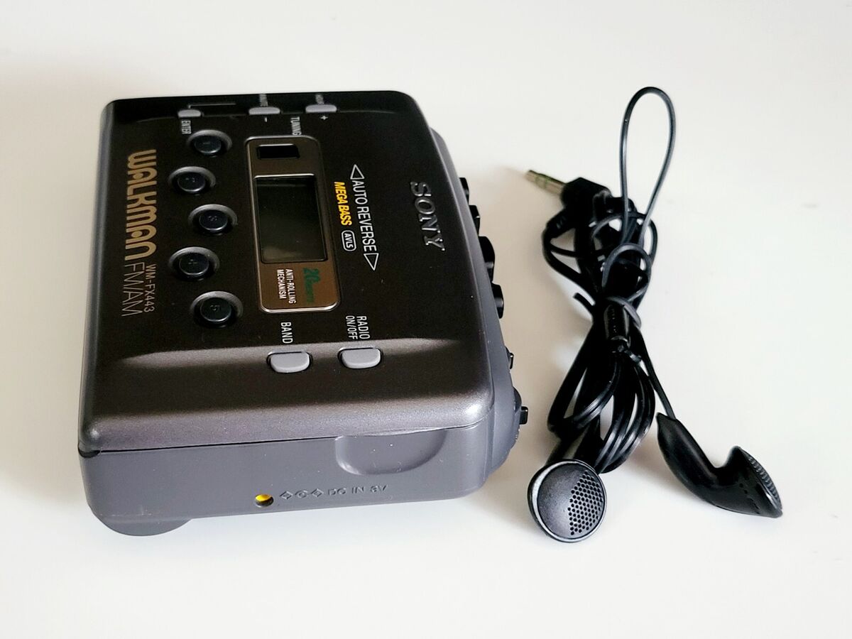 Sony Walkman WM-FX443 Cassette Radio/Time Player Working Sony Walkman WM-FX443 Cassette Radio/Time Player Working