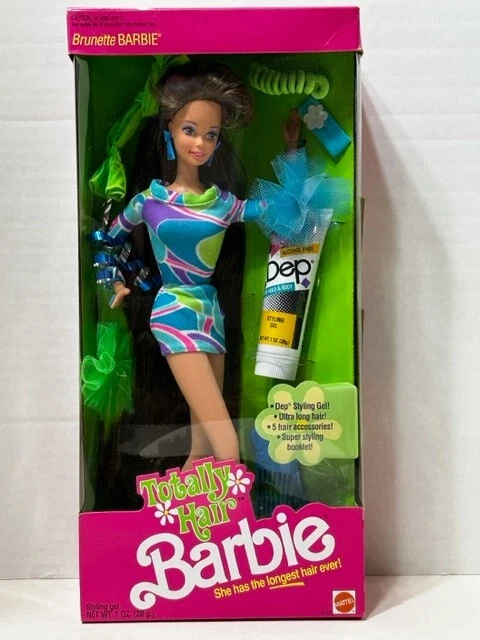 Poupée Barbie Ultra Chevelure avec 15 accessoires