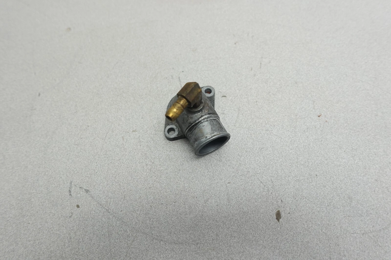 Ski-Doo OEM Thermostat Housing Outlet Socket 420822080 MXZ Mach Z Summit 1000