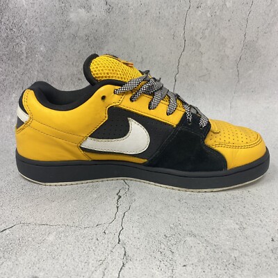nike steelers sneakers