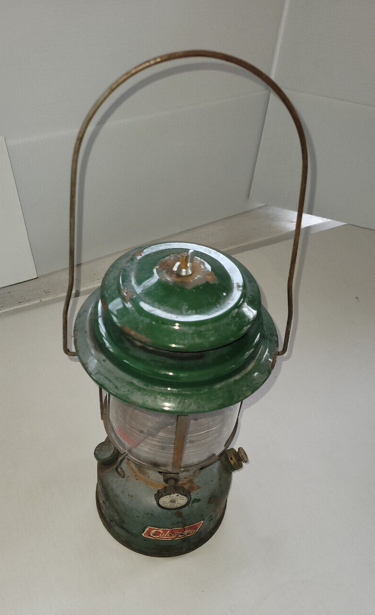 Vintage Coleman Model 220 F Lantern Green Larger 14