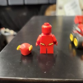 Flash SHORT LEGS Mighty Micros Batman II 76063 Super Hero LEGO Minifigure W/car
