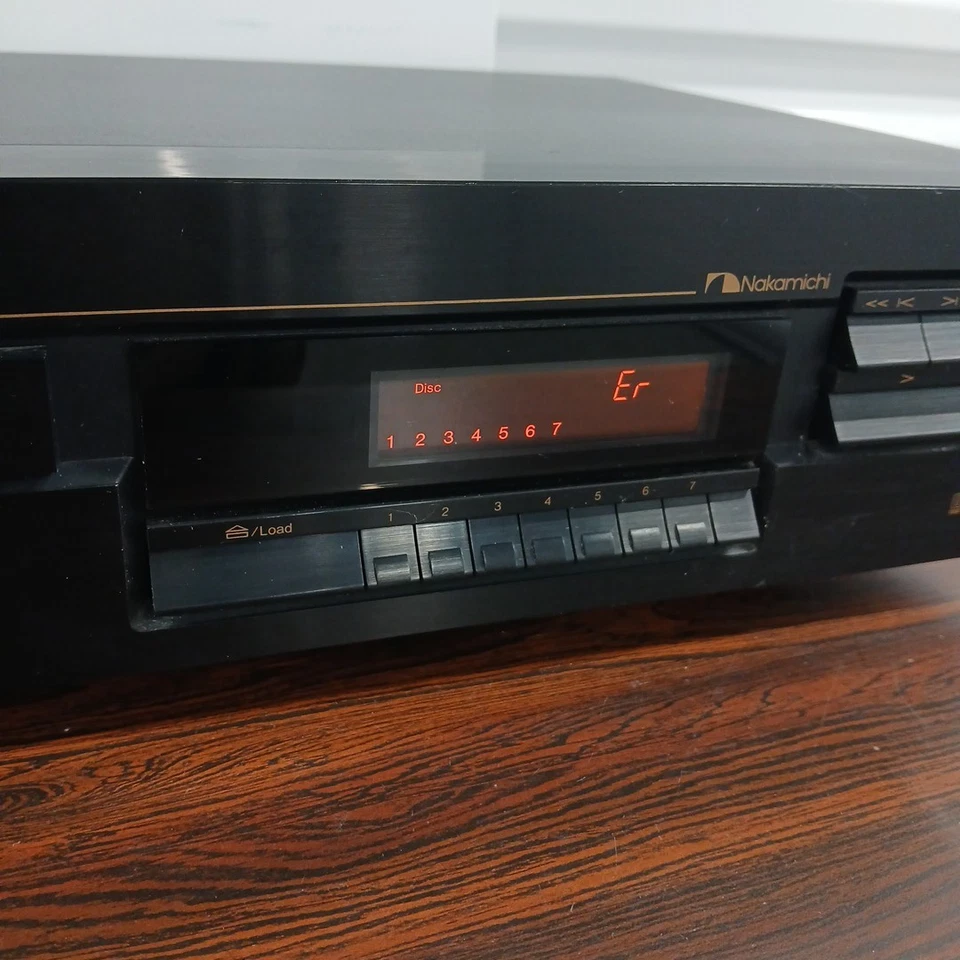 Trocador de CD Nakamichi MB-4s banco de música seven 7 - Imagem 3 de 4