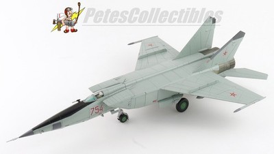 Hobby Master HA5653 MIG-25RBT Foxbat-B Red 754, Bulgarian Air Force 1:72