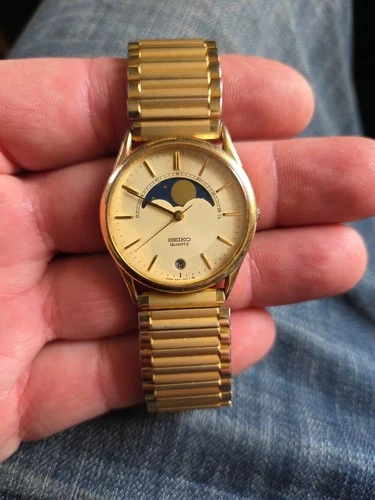 Vintage Seiko Moon Phase Watch Quartz 7434-7009 For Parts Or Repair