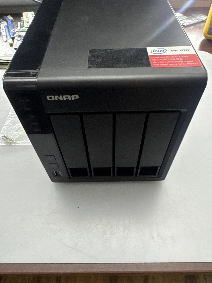 QNAP USB 3.0 USB Specification Network Attached Storage 4 Bays for