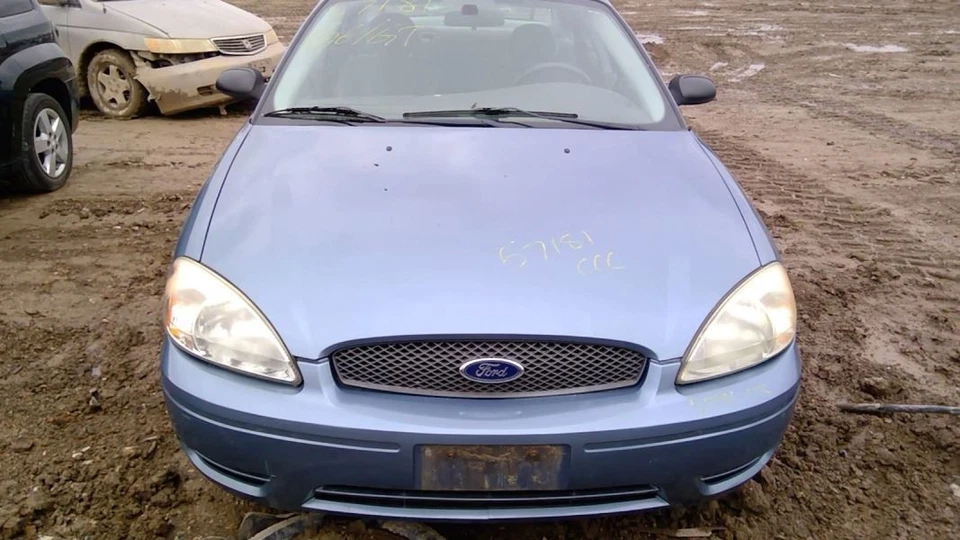 Radiator Fits 96-07 TAURUS 4287081 Foto 2 de 4